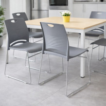Sedia da pranzo ergonomica grigia